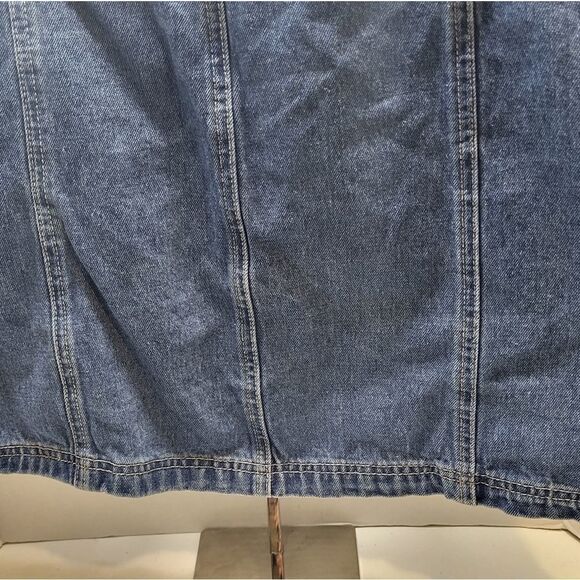 Arden B Vintage Style "Button Up" Medium Wash Denim Mid-Length Skirt Size 9 - Picture 12 of 12
